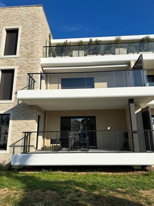 Superbe Appartement Neuf Aucalme Saint-Mandrier-sur-Mer Luaran gambar