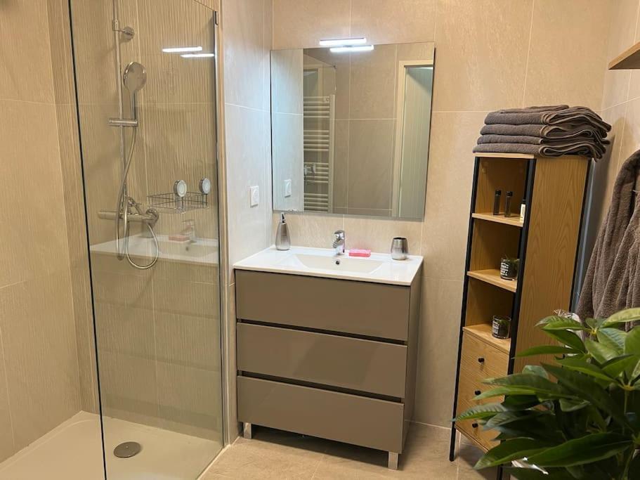 Superbe Appartement Neuf Aucalme Saint-Mandrier-sur-Mer Luaran gambar