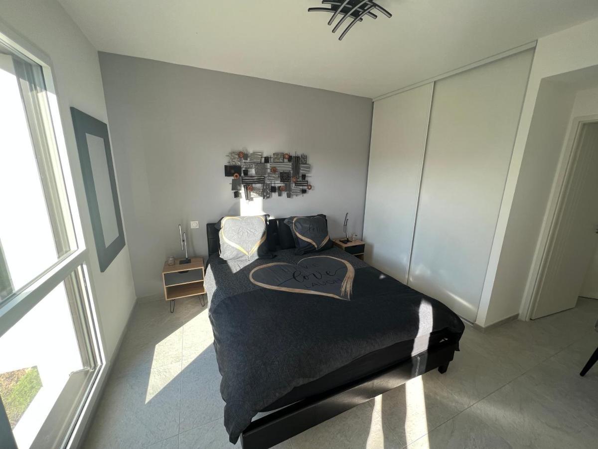 Superbe Appartement Neuf Aucalme Saint-Mandrier-sur-Mer Luaran gambar
